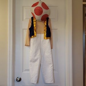 Toad (Super Mario Bros) costume